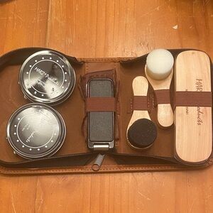 Shoe Grooming Kit by Marz. Brown and Black